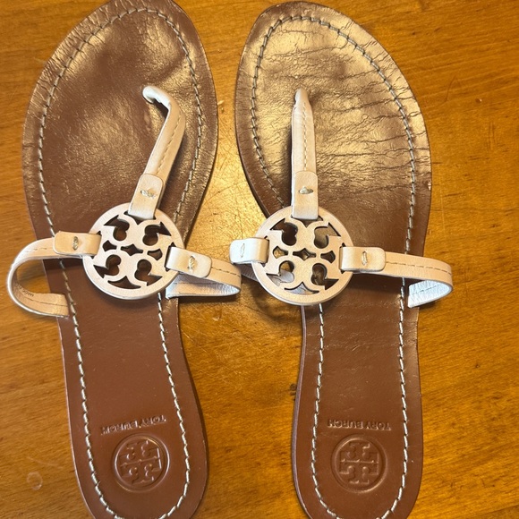 Tory Burch Ballet Pink Gabriel Flat Thong Sandals - Picture 3 of 8